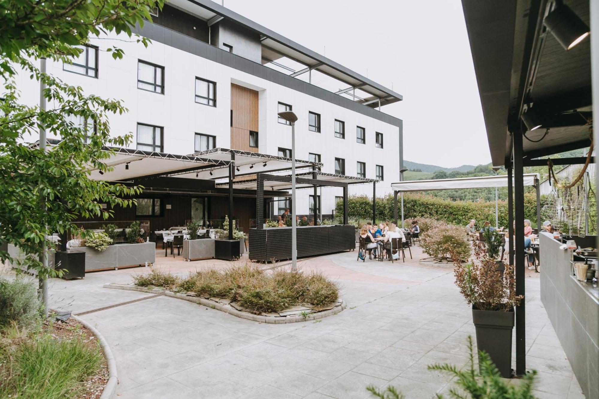 Hotel K10 Urnieta Kültér fotó