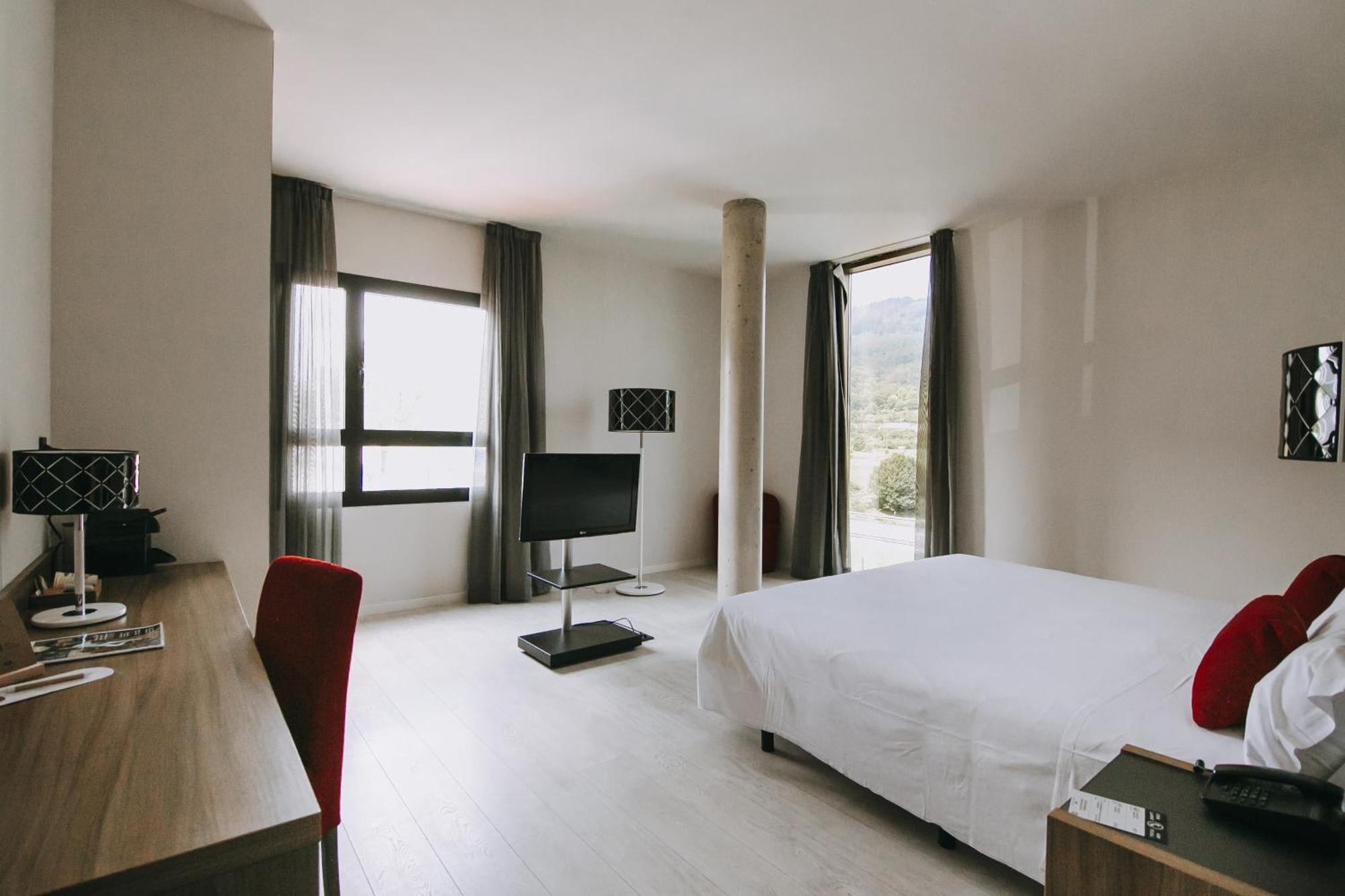 Hotel K10 Urnieta Kültér fotó